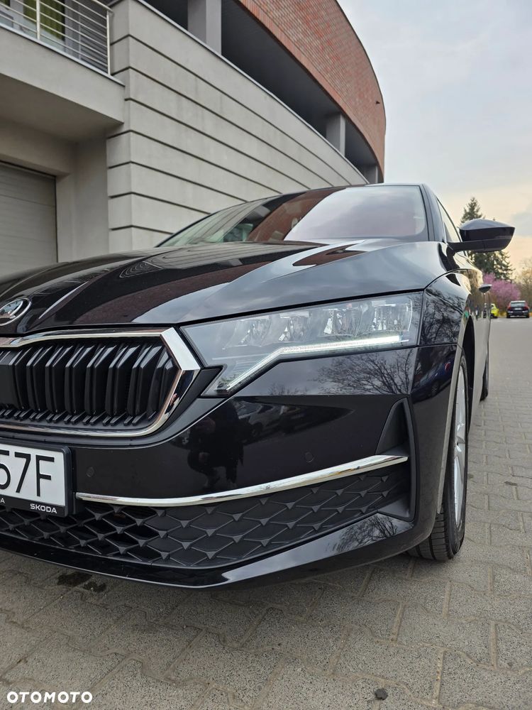 Skoda Octavia 1.5 TSI mHEV Business DSG - 9