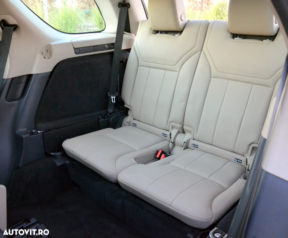 Land Rover Discovery 2.0 L TD4 HSE Luxury - 27