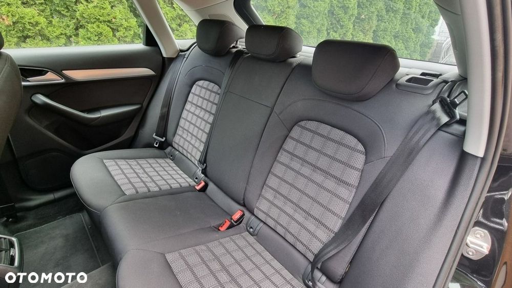 Audi Q3 - 23