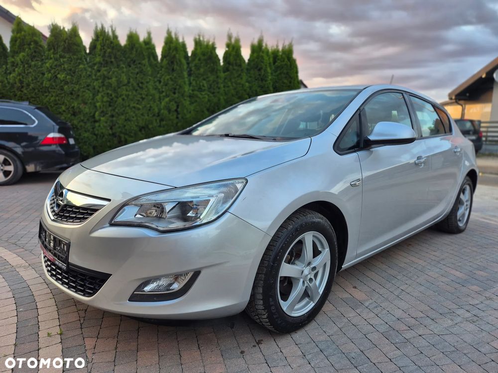 Opel Astra 1.6 111 - 1