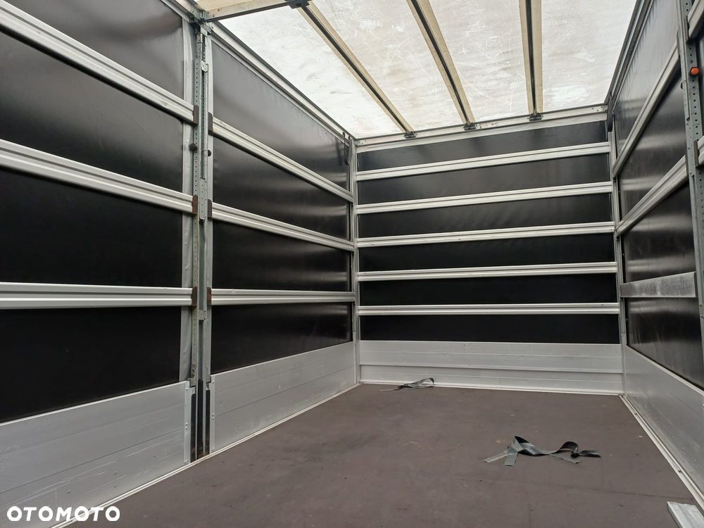 Renault Master 10 palet 2021r. kabina XXL - 12