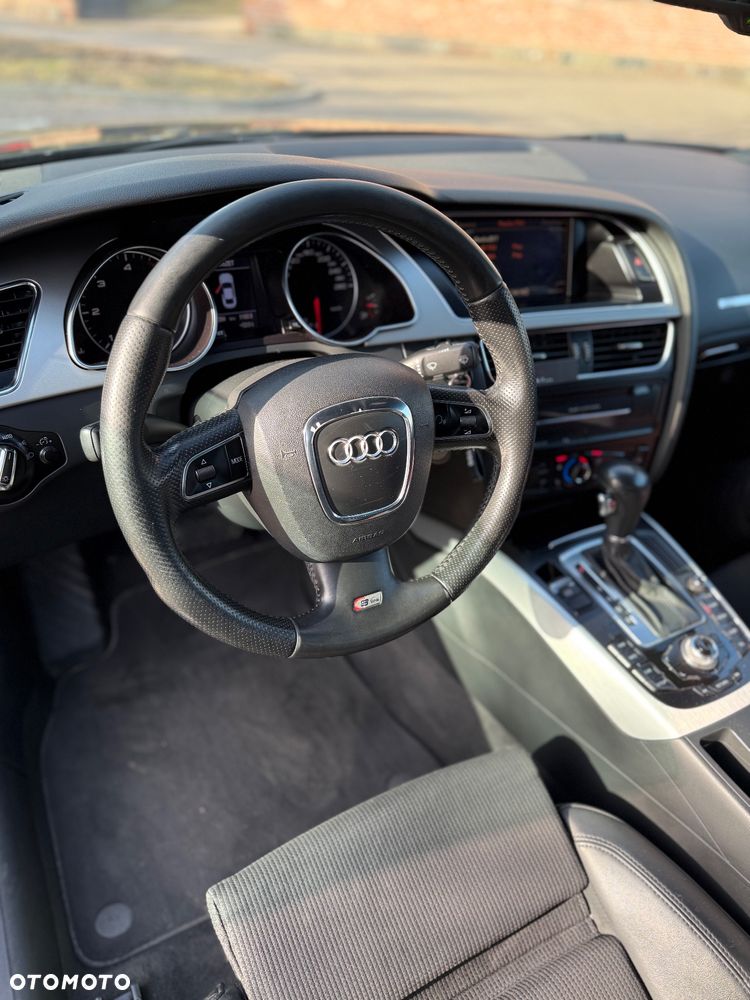 Audi A5 Coupé 3.0 TDI DPF quattro tiptronic - 13