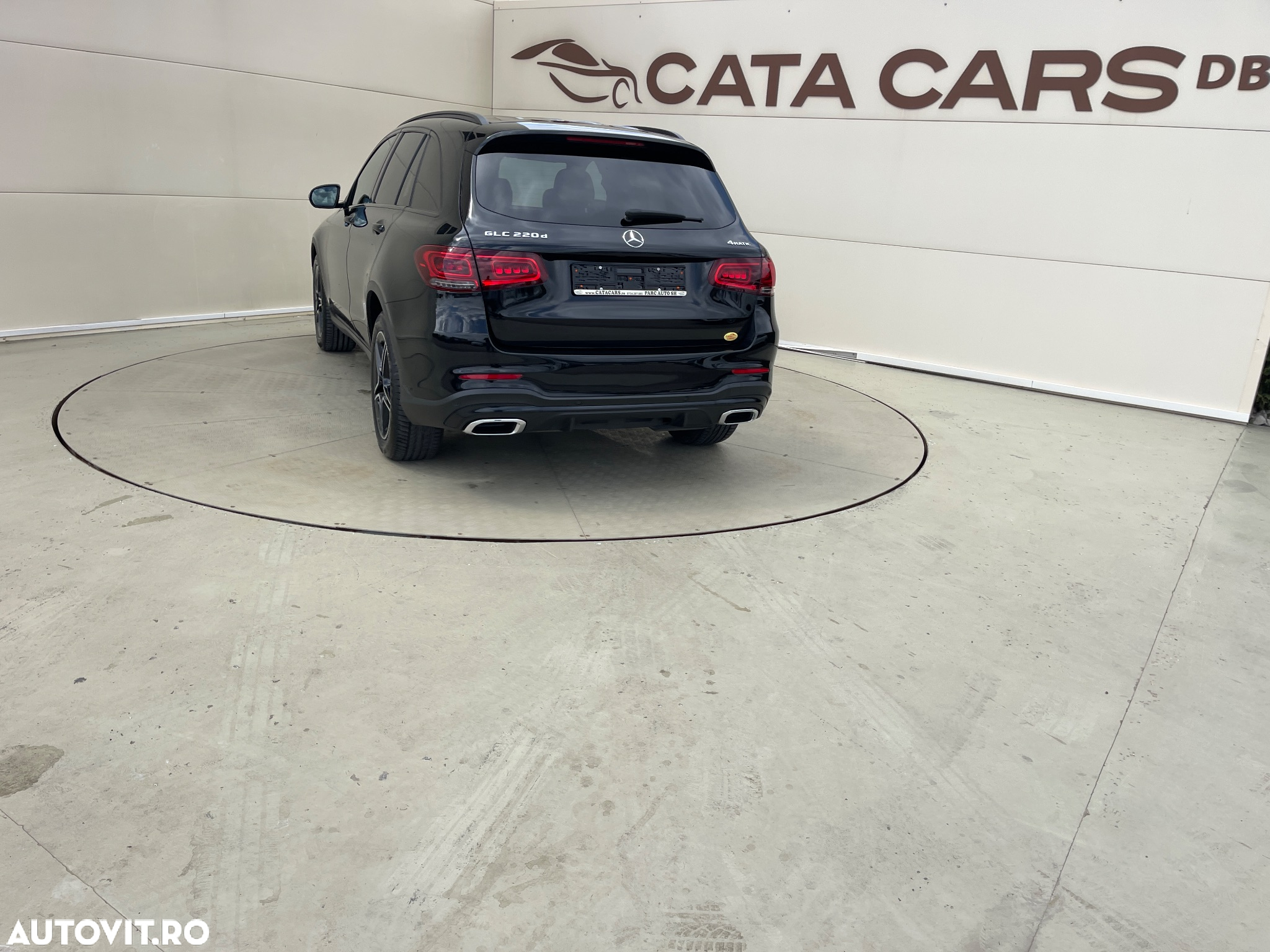Mercedes-Benz GLC 220 d 4Matic 9G-TRONIC AMG Line - 12