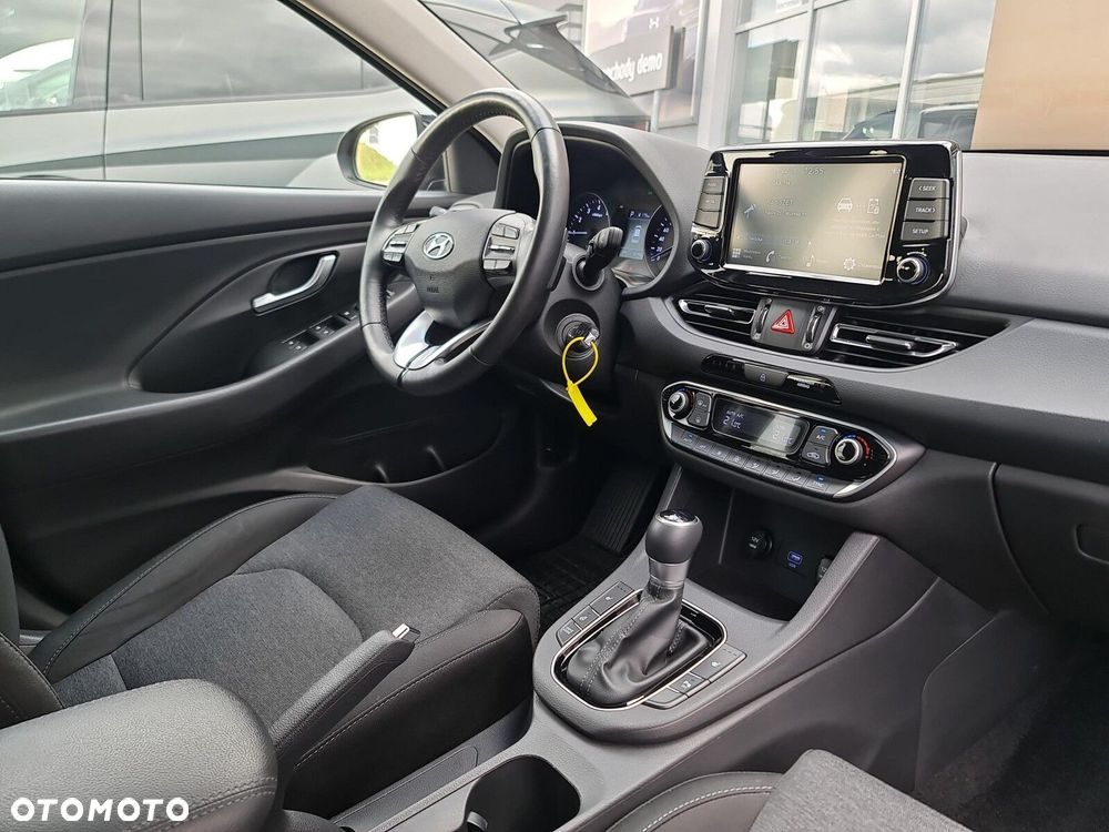 Hyundai i30 1.0 T-GDI Smart DCT - 22