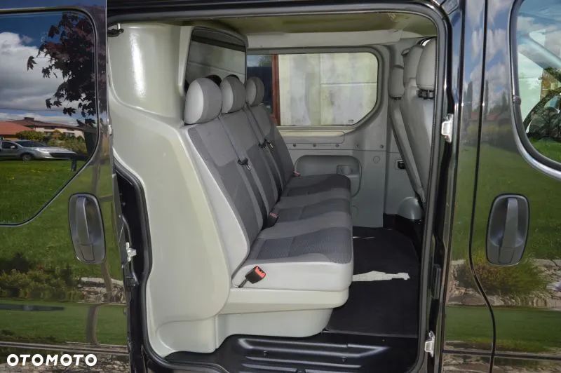 Opel Vivaro - 22