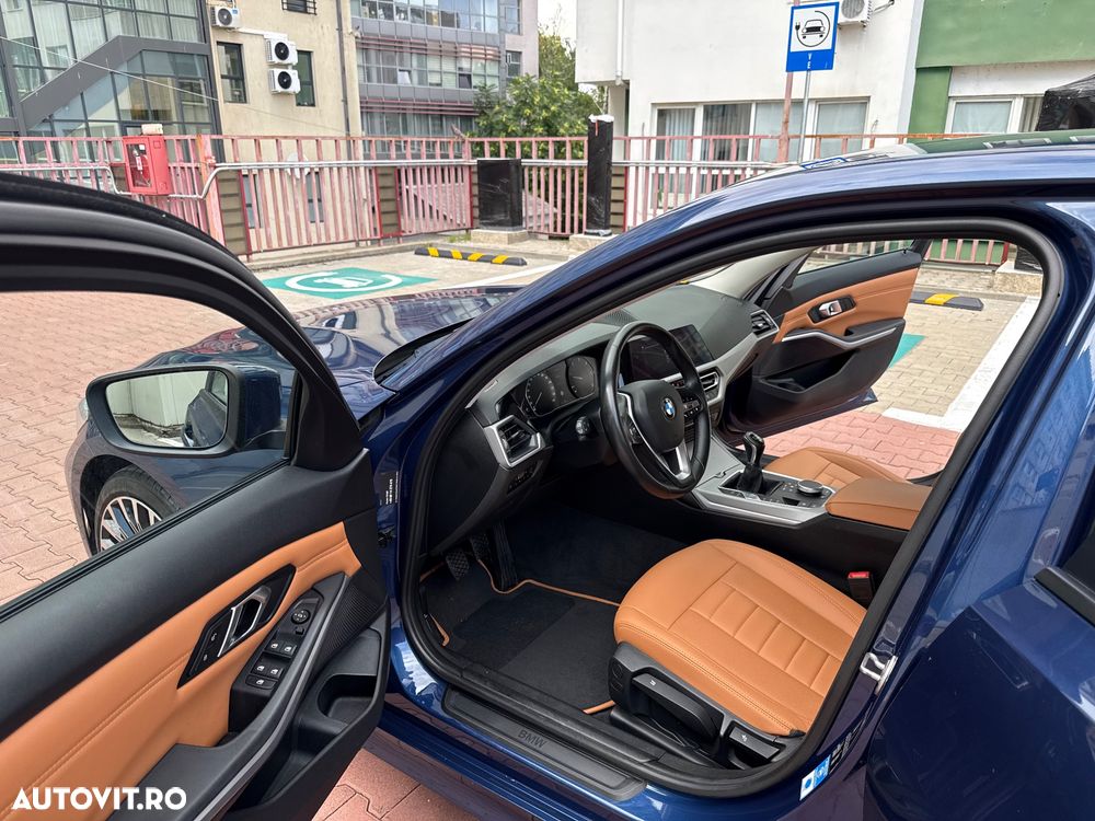 BMW Seria 3 318d Edition Luxury Line Purity - 15