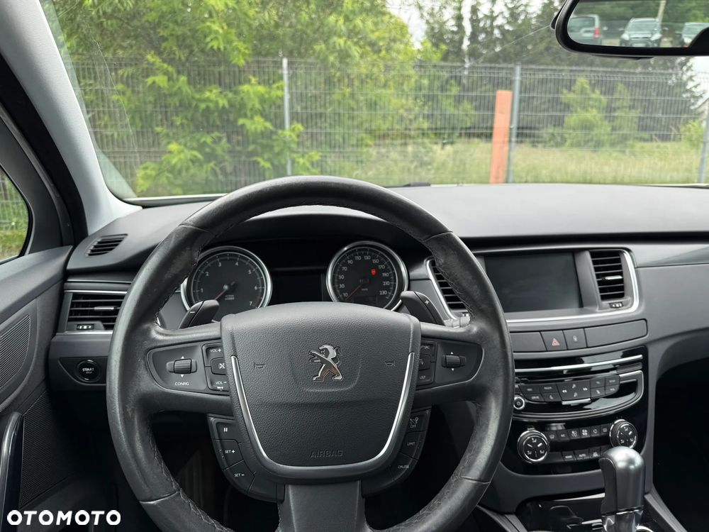 Peugeot 508 1.6 e-THP Allure S&S - 11