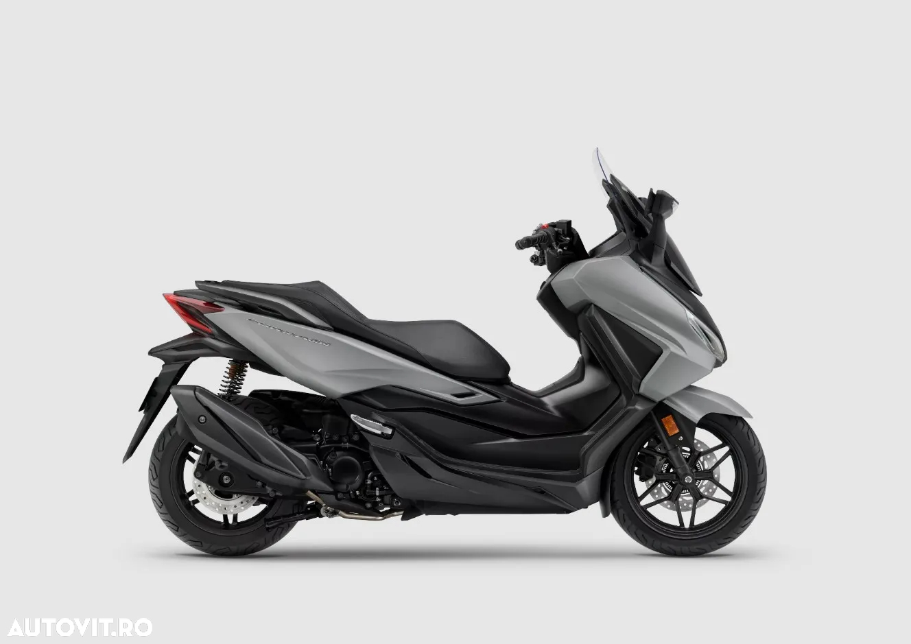 Honda Forza 350 - 3