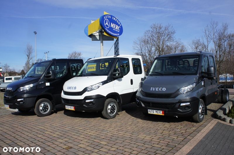 Iveco 35C13 doka brygadówka rama skrzynia wywrotka HDS - 10