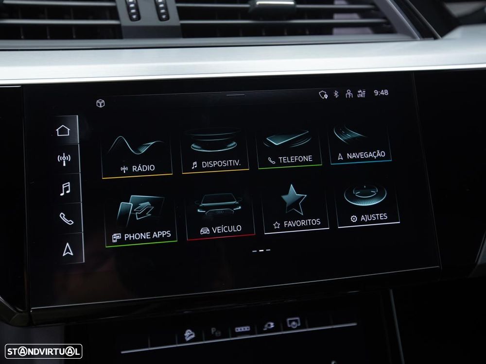 Audi e-tron 55 quattro S line - 36