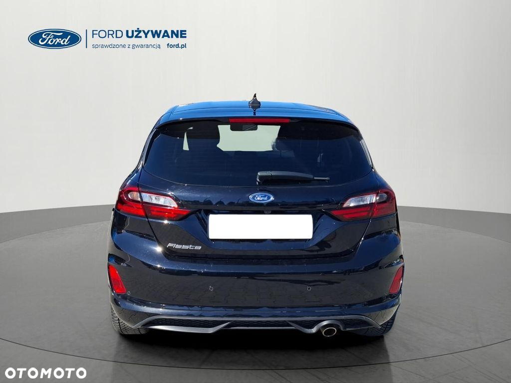 Ford Fiesta - 9
