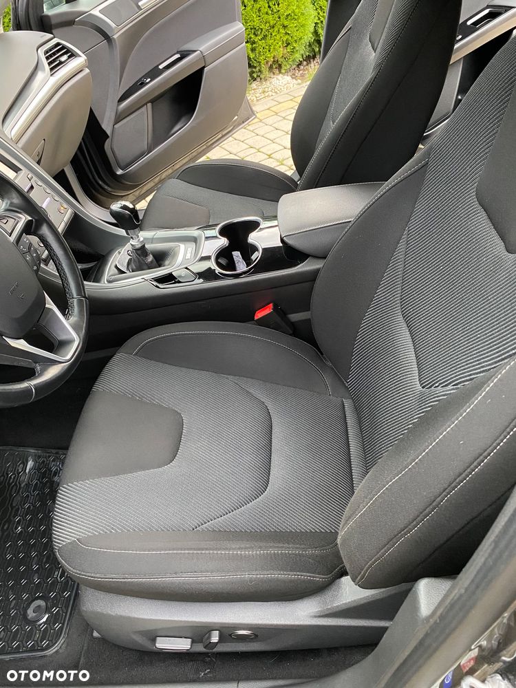 Ford Mondeo - 21