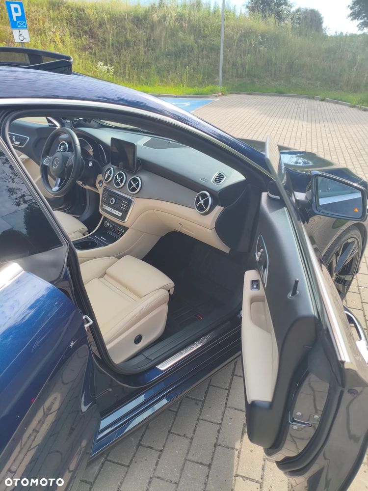 Mercedes-Benz CLA 250 Sport 7G-DCT - 10