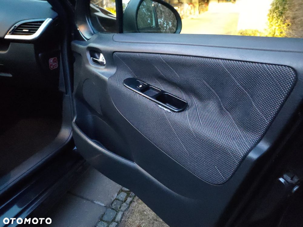 Peugeot 207 120 VTi Sport - 18