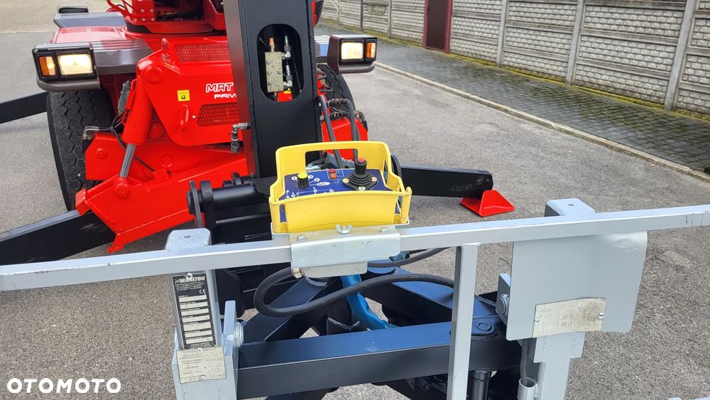 Manitou MTR 2150/ Ładowarka teleskopowa obrotowa  / Podnośnik koszowy sterowany z pilota/ - 11