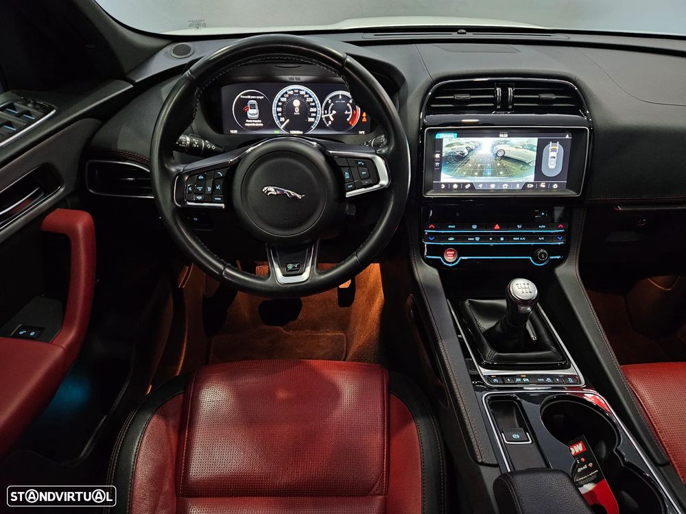Jaguar F-Pace 2.0 i4D R-Sport - 15