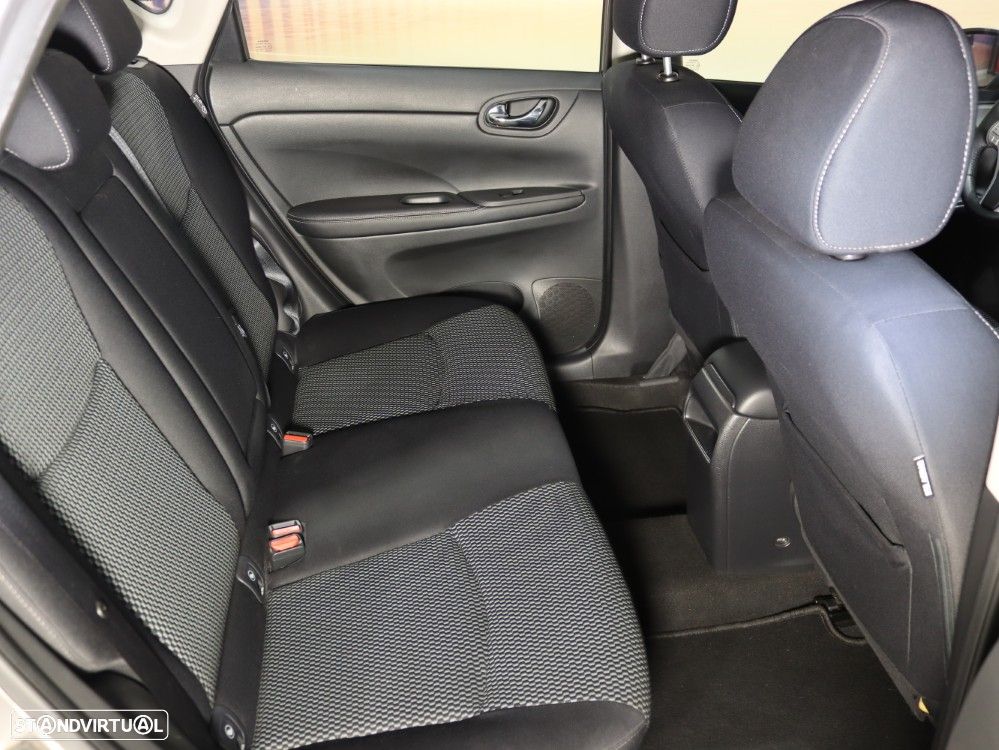 Nissan Pulsar 1.2 DIG-T Tekna - 13