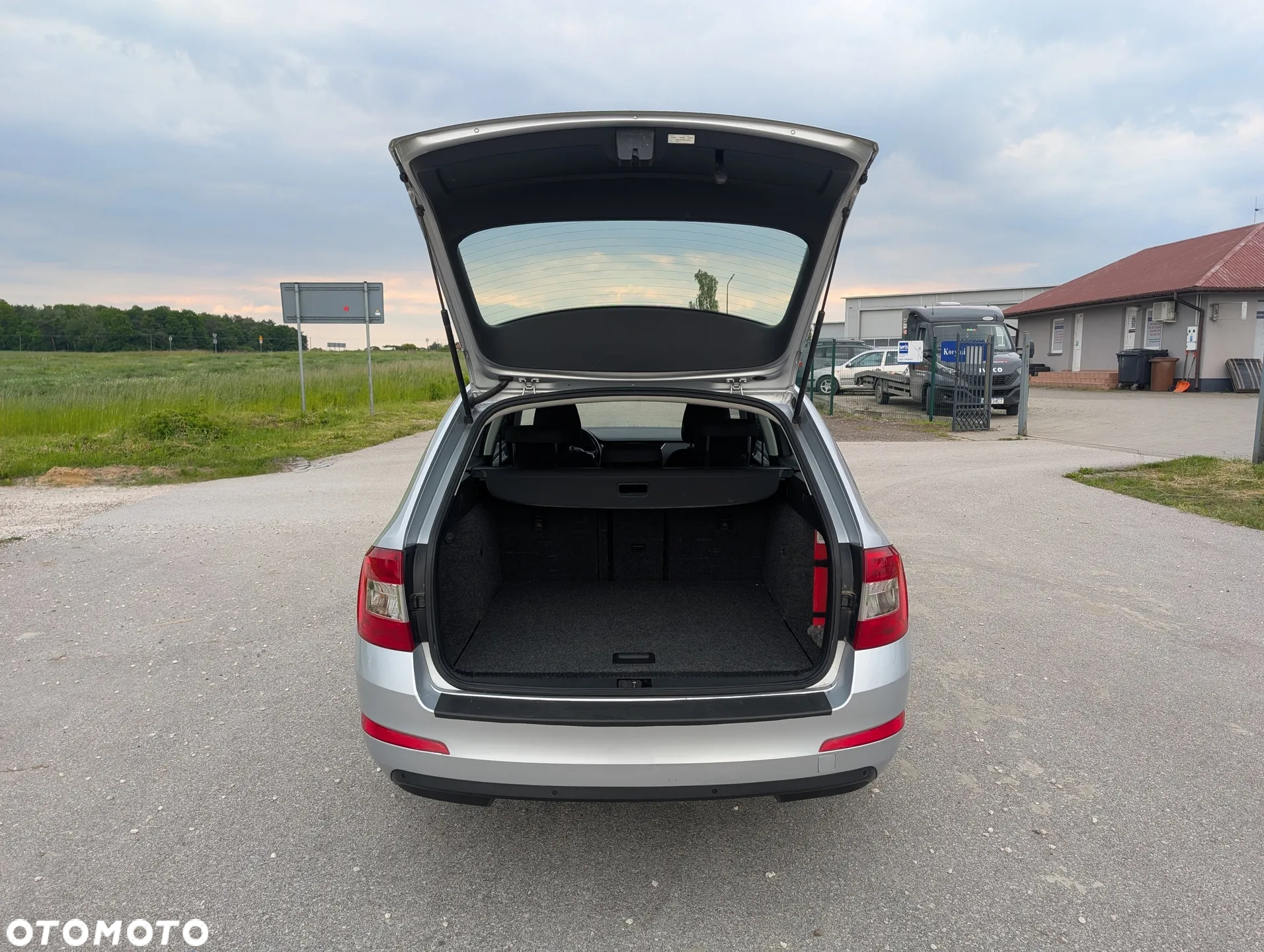 Skoda Octavia 1.8 TSI 4x4 Ambition DSG - 6