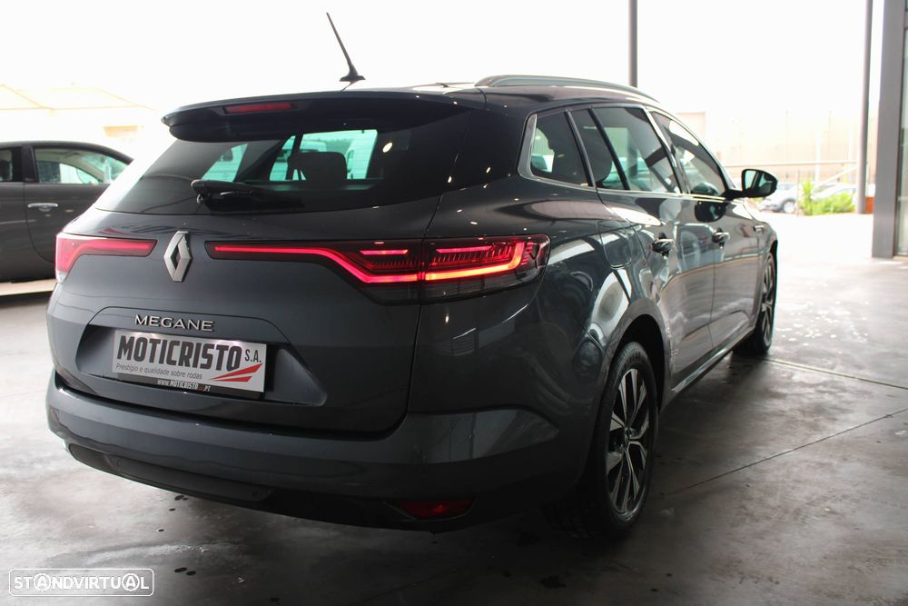 Renault Mégane Sport Tourer 1.5 Blue dCi Limited - 4
