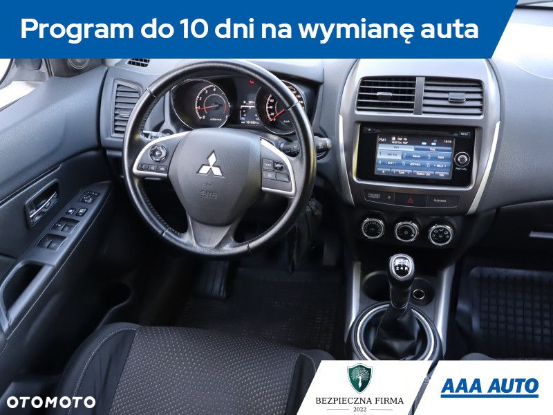 Mitsubishi ASX - 8