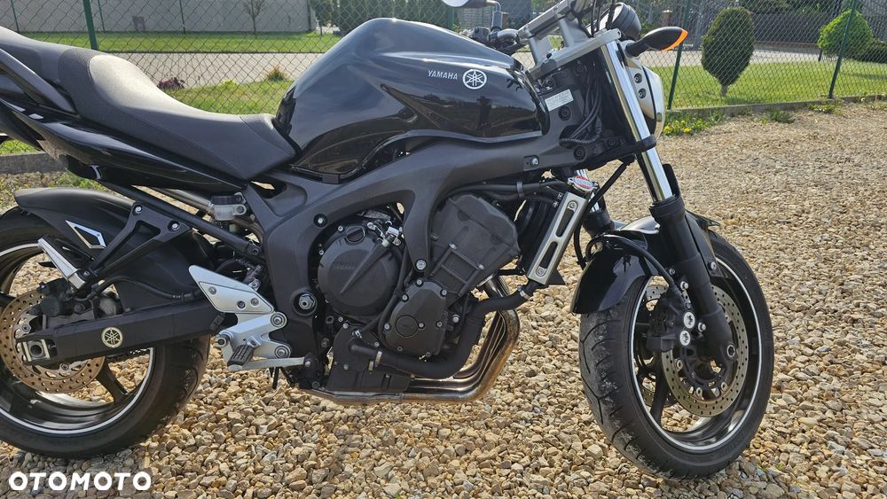 Yamaha FZ6 - 12