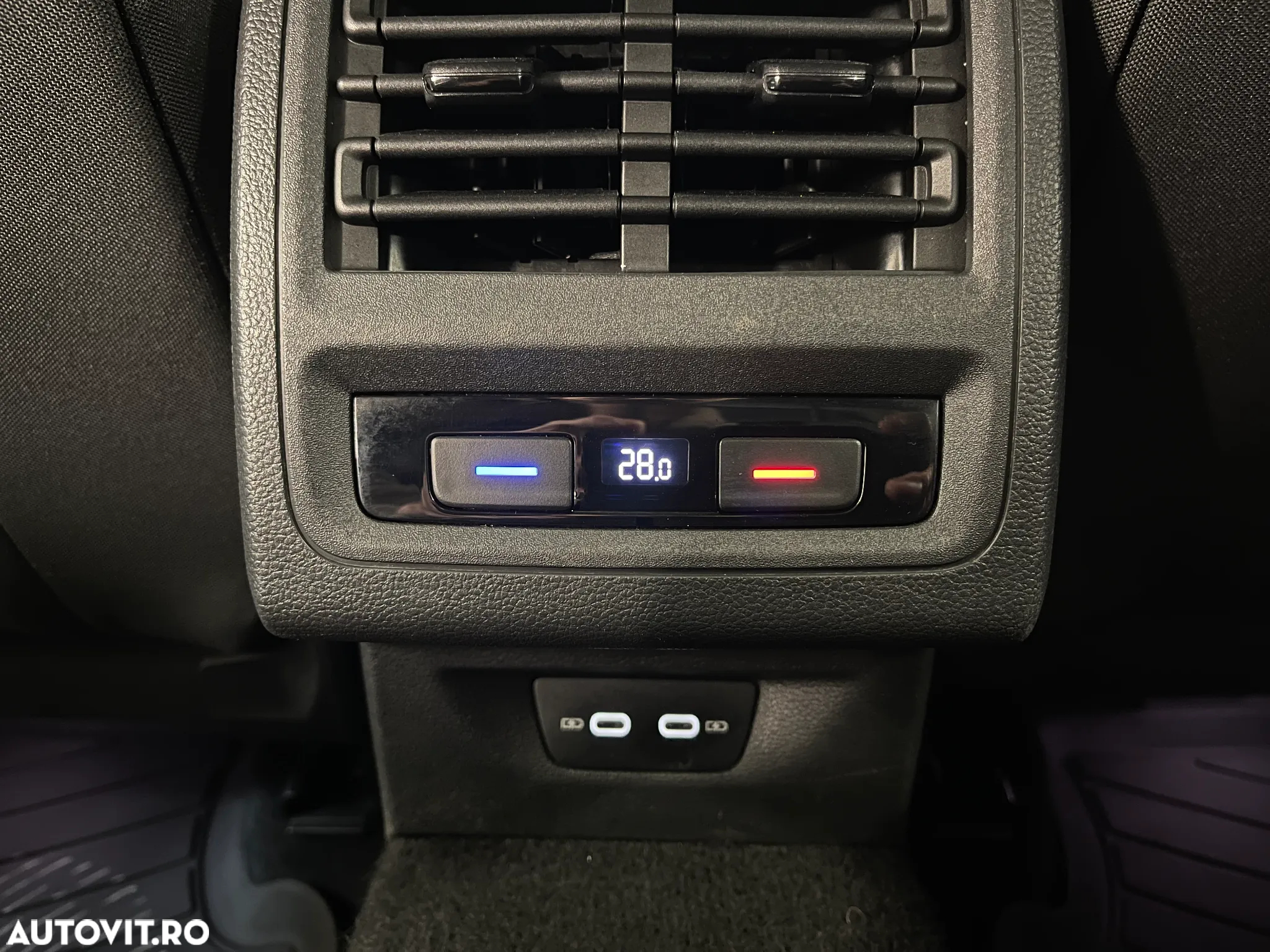 Volkswagen Golf 2.0 TDI DSG Style - 17