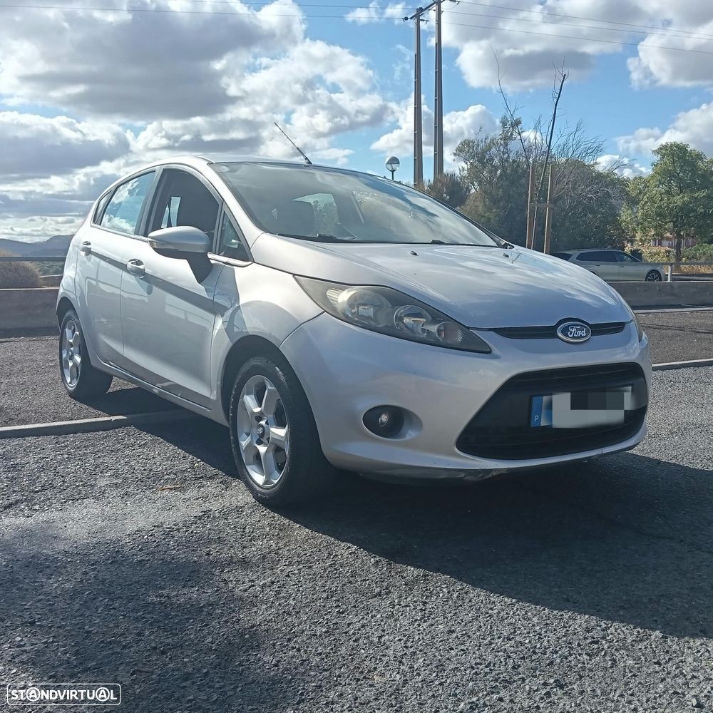 Ford Fiesta - 1