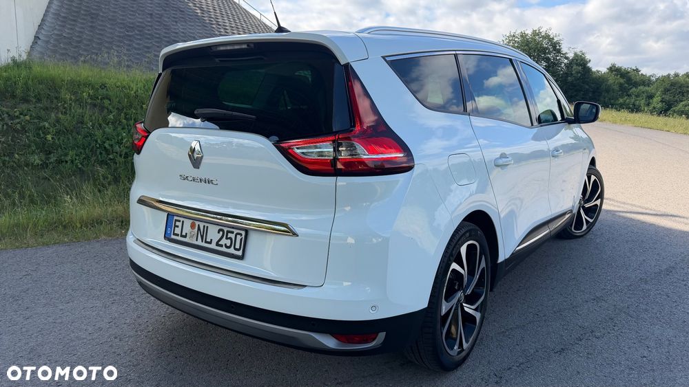 Renault Grand Scenic Gr 1.7 Blue dCi Bose EDC - 2