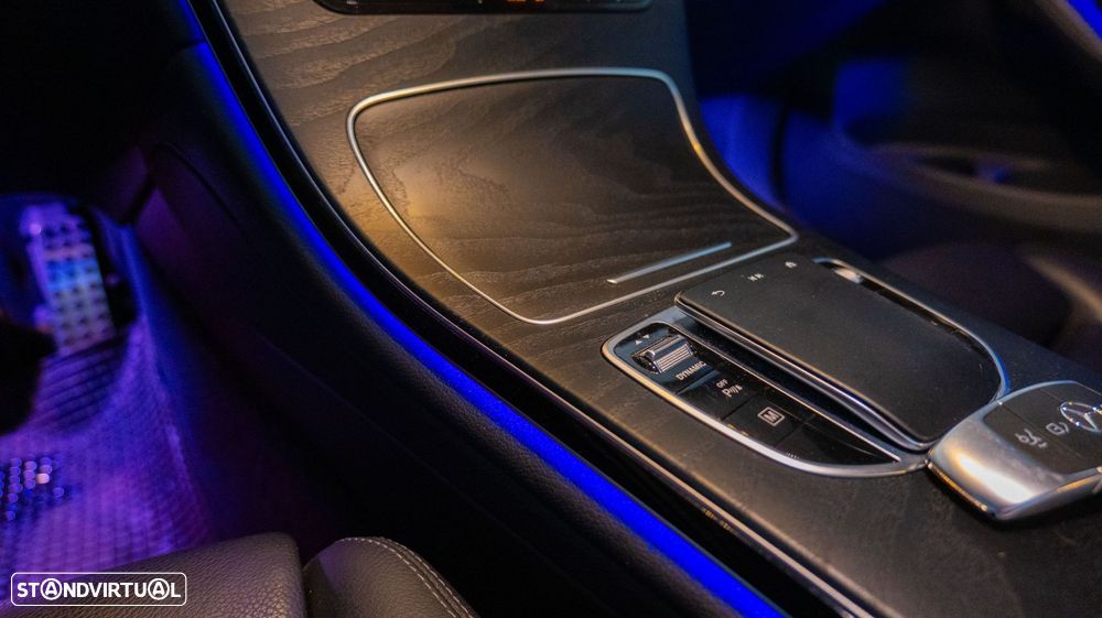 Mercedes-Benz GLC 300 - 21