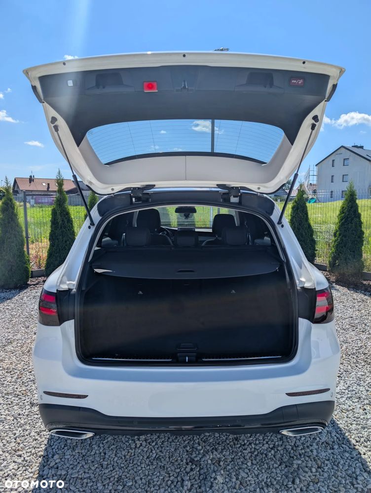 Mercedes-Benz GLC 220 d 4-Matic - 22