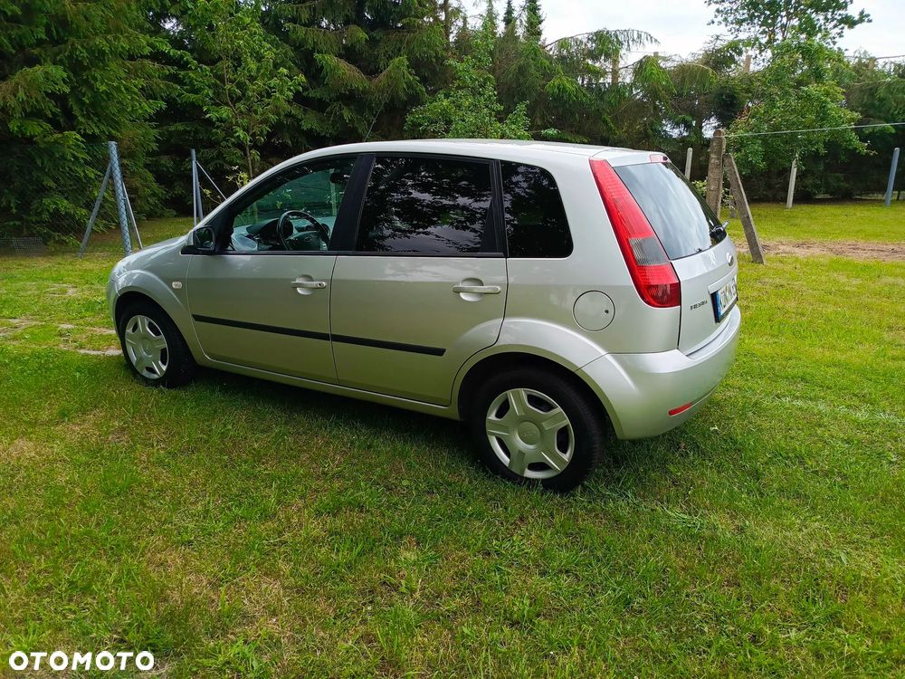 Ford Fiesta 1.4 Connection - 10