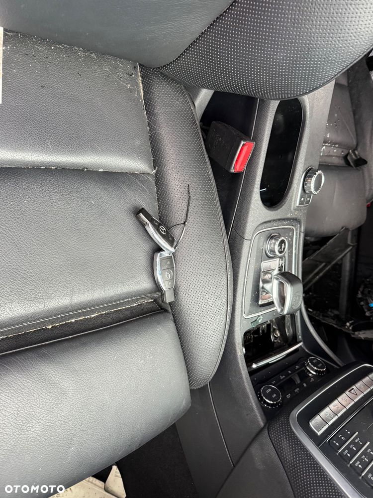 Mercedes-Benz Klasa A AMG 45 4Matic AMG Speedshift 7G-DCT Yellow Night Edition - 11