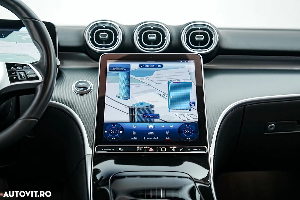Mercedes-Benz C 220 d 9G-TRONIC 4Matic Avantgarde - 33
