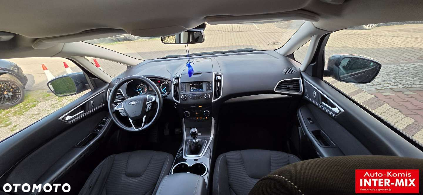 Ford S-Max - 22