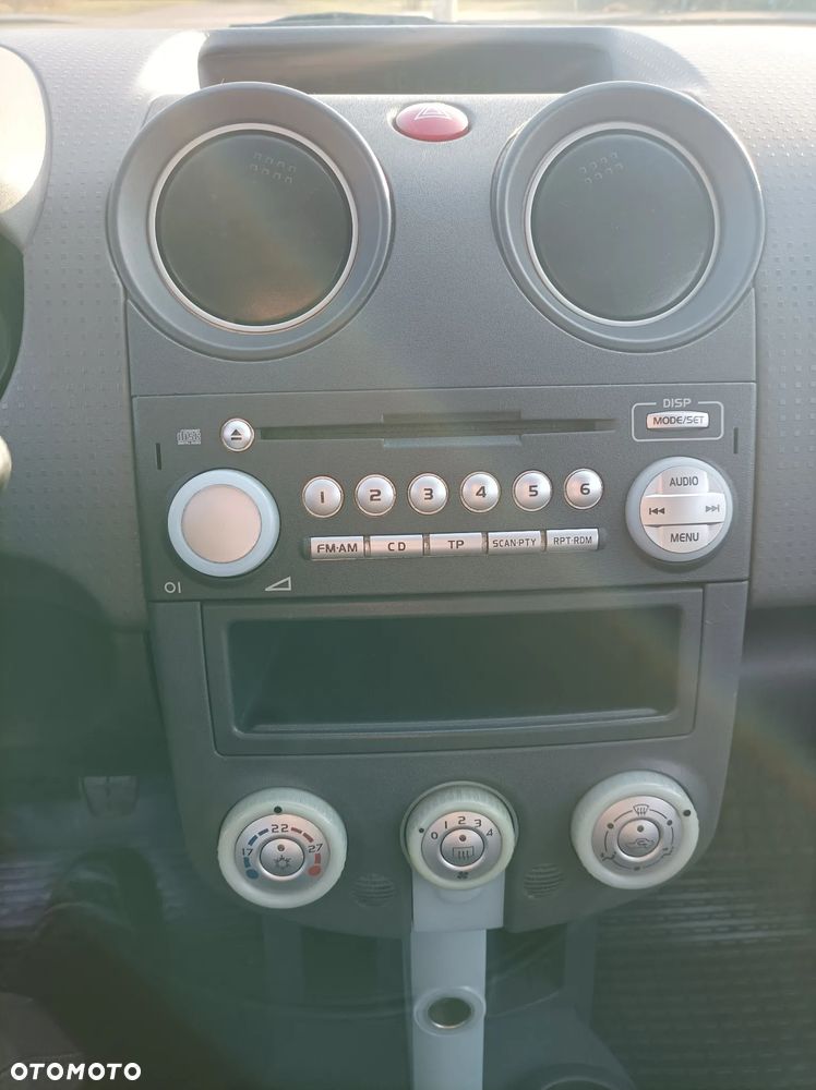Mitsubishi Colt - 15