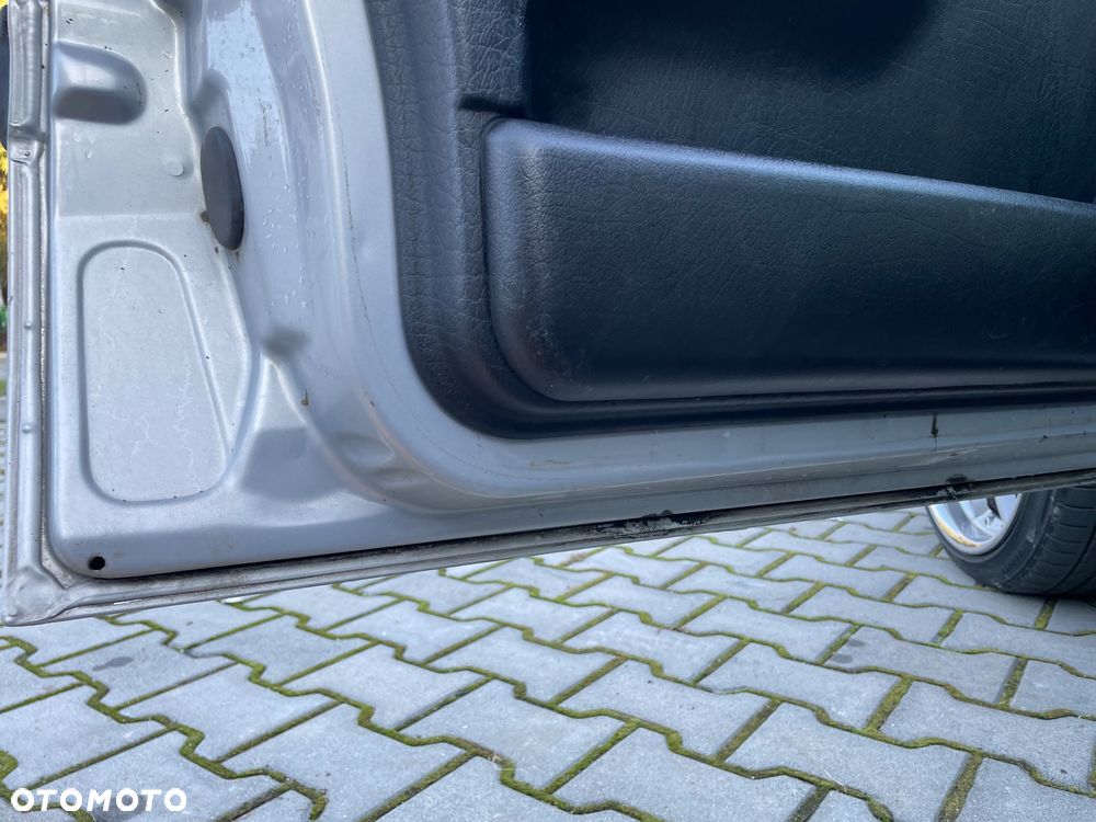 Volkswagen Golf - 21