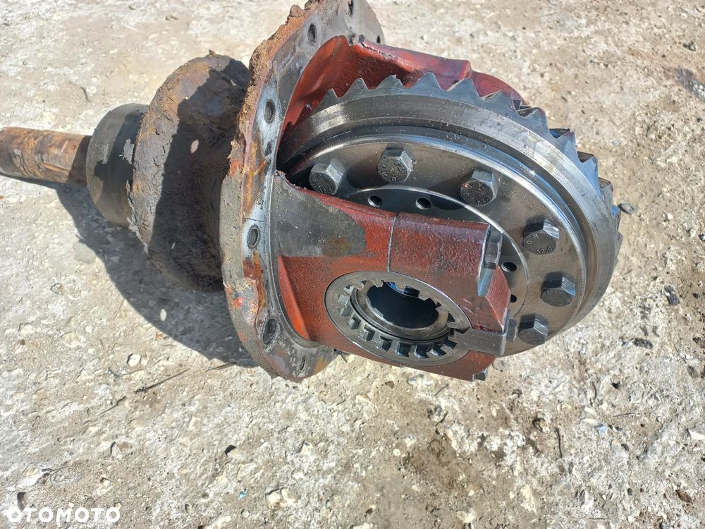 Most DANA AG 155 AGCO 3764955M91,półoś ,kosz satelit,układ planetarny,atak,koło talerzowe,obudowa,satelita,koło koronowe.massey ferguson 8210,8220,8230,8240,8250,8260,8270,8280,8290,3429954R1,ZĘBNIK - 8