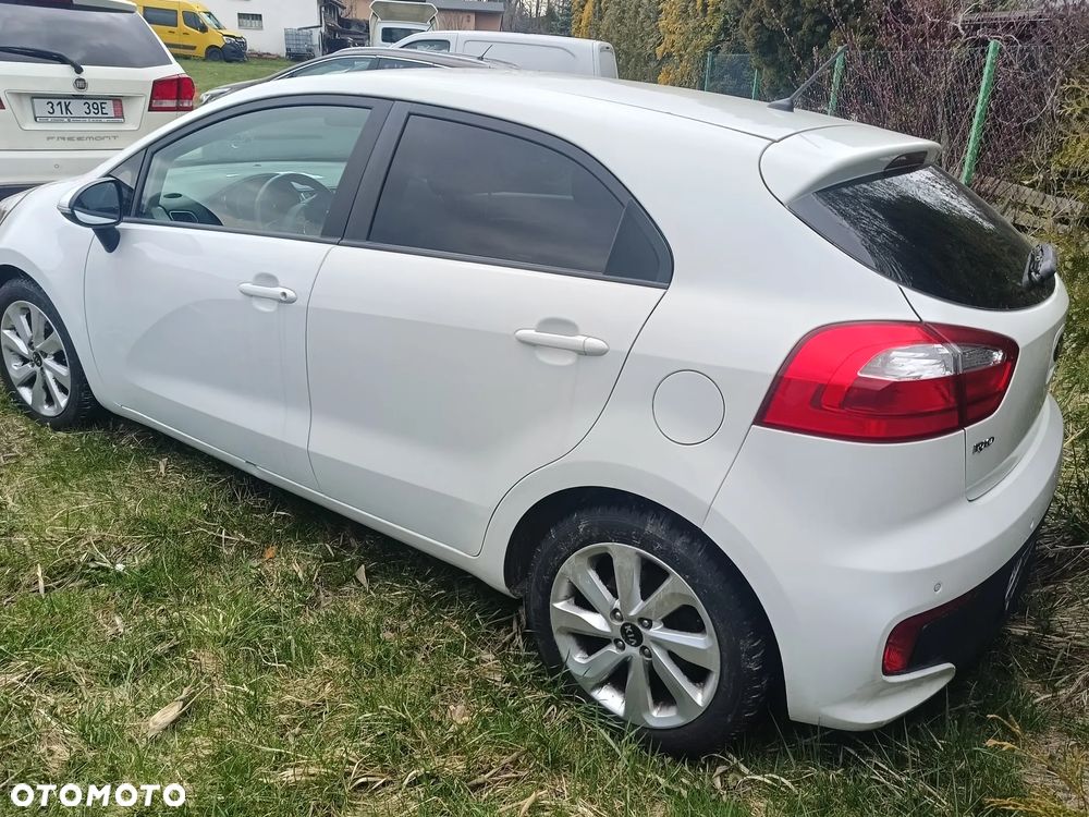 Kia Rio 1.2 Business Line - 3