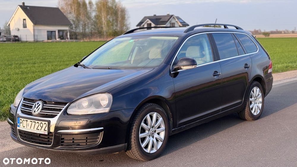 Volkswagen Golf 1.9 TDI Comfortline DSG - 1