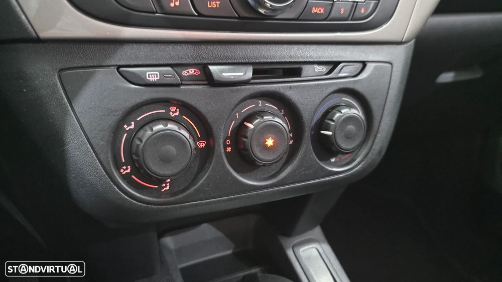 Citroën C-Elysée 1.6 HDi Seduction - 26