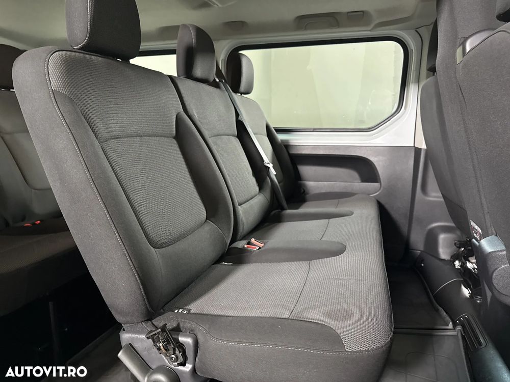 Renault Trafic - 13