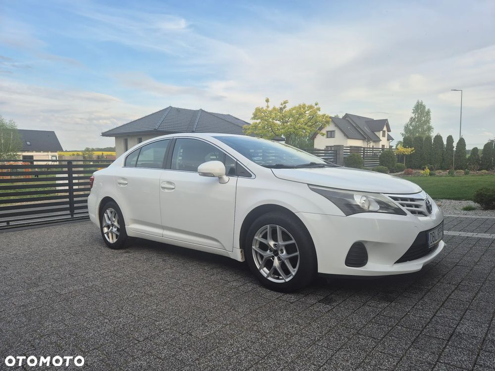 Toyota Avensis - 3