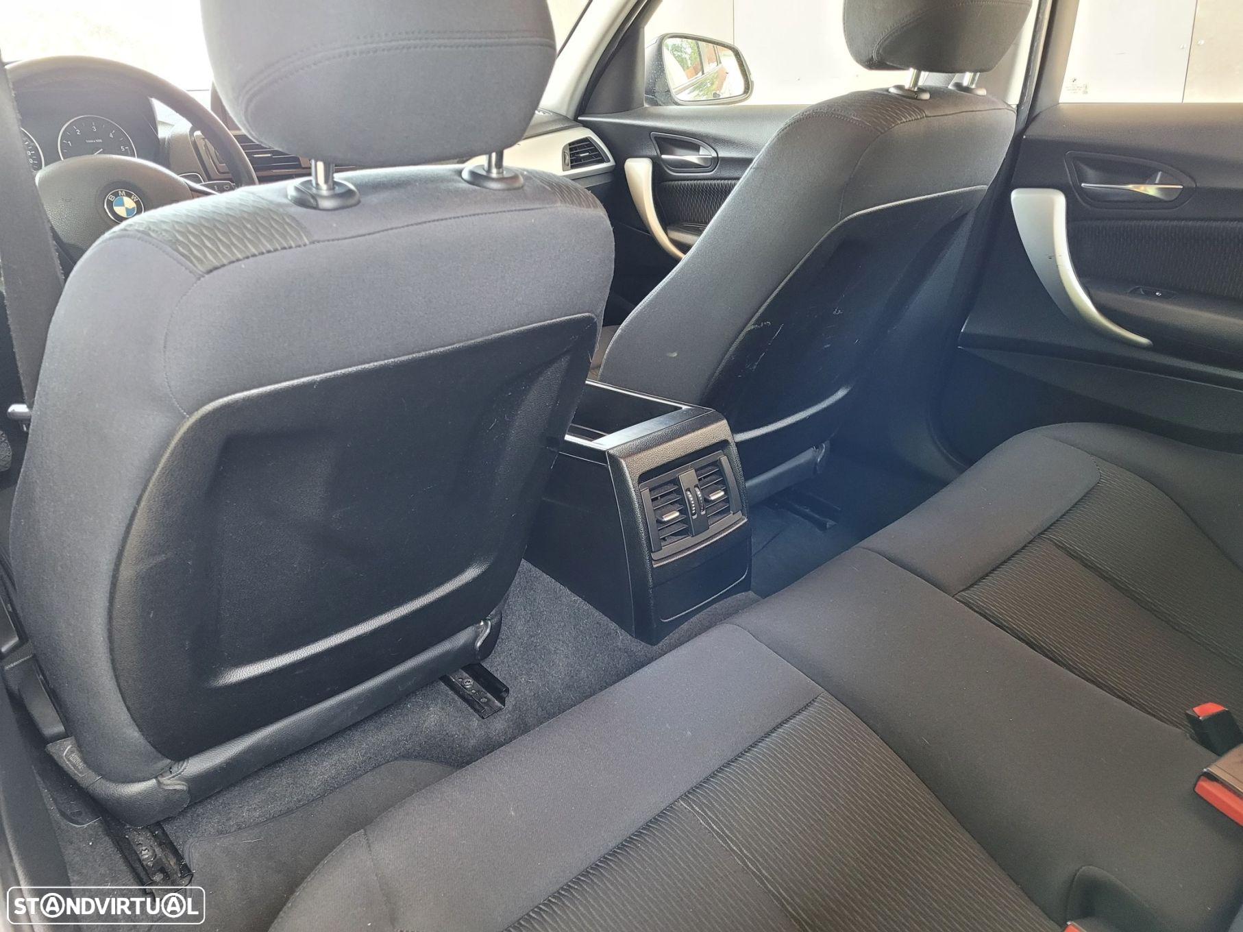 BMW 116 d EDynamics Line Urban - 11