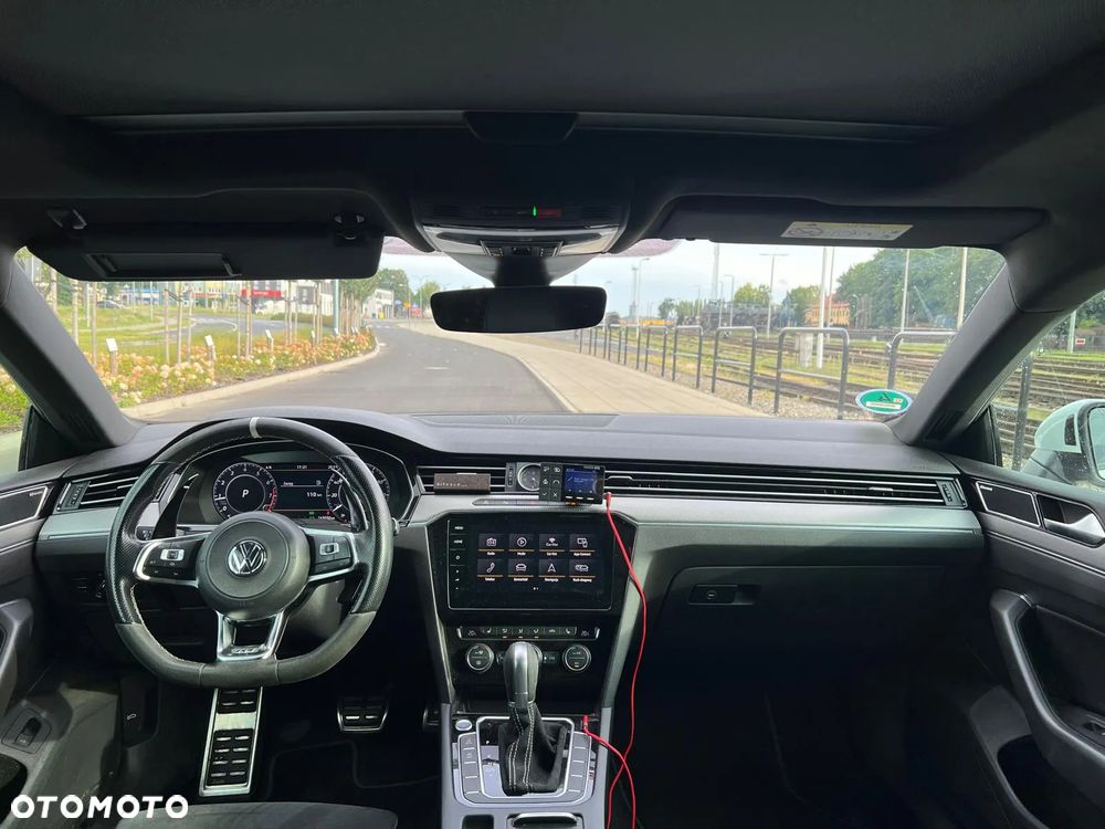 Volkswagen Arteon 2.0 TSI 4Motion R-Line DSG - 11