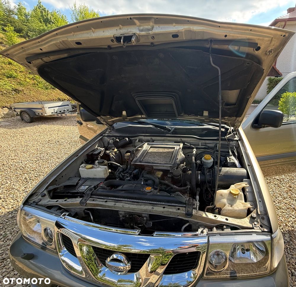 Nissan Terrano 2.7 TDi Comfort - 9
