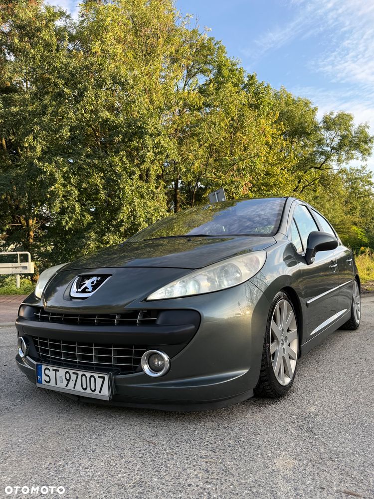 Peugeot 207 1.6 HDi Sporty - 22