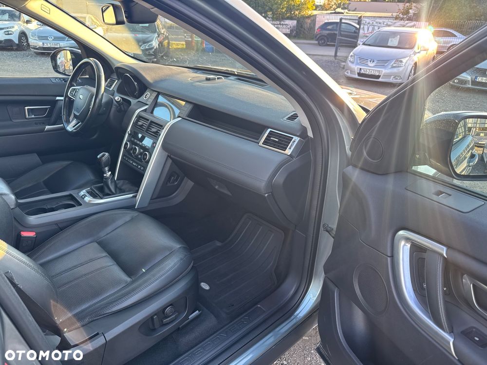 Land Rover Discovery Sport 2.0 TD4 HSE Luxury - 26