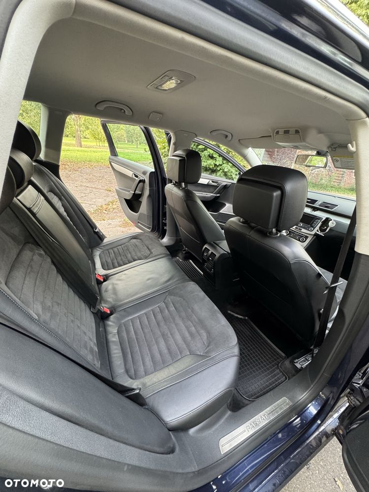 Volkswagen Passat - 7