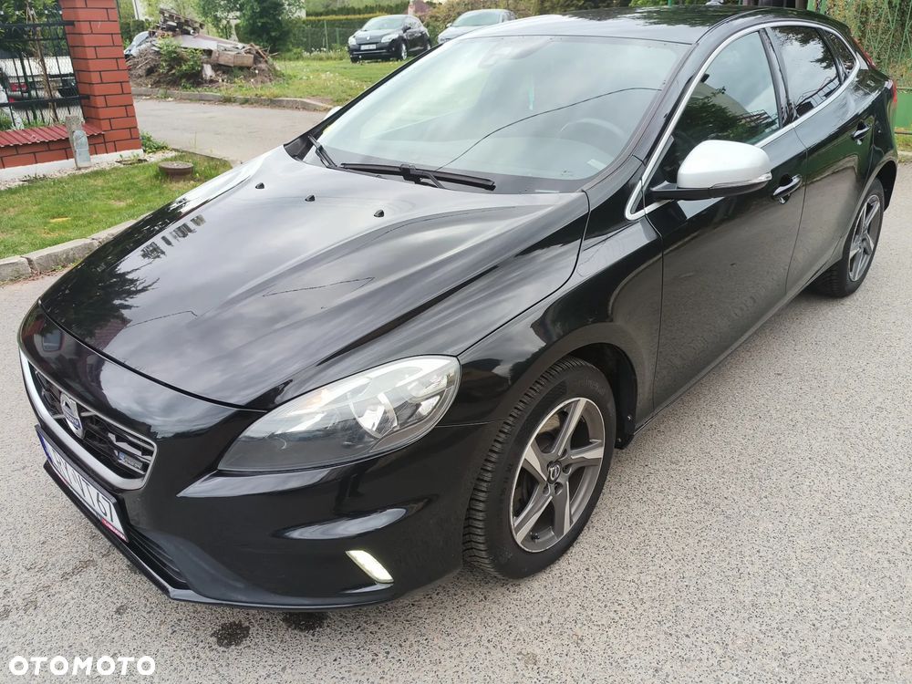 Volvo V40 D4 Drive-E R-Design Summum - 23