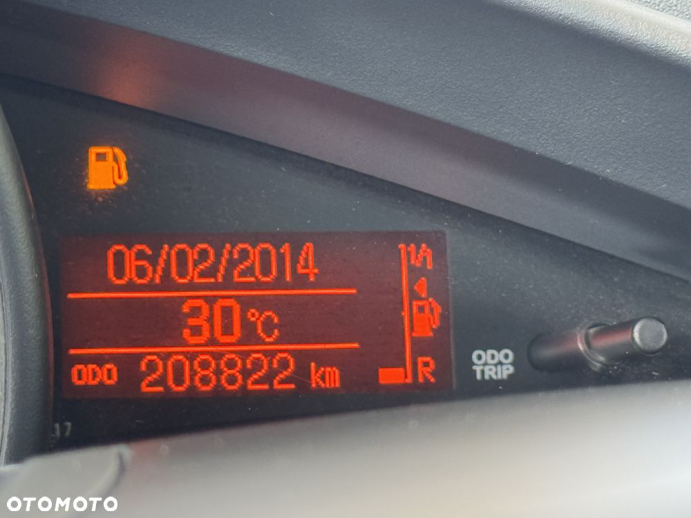 Toyota Verso - 18